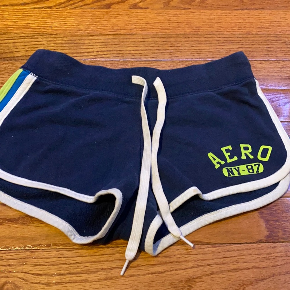 navy blue shorts